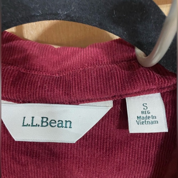 LL BEAN -Women's Quilted Corduroy Jacket - Picture 4 of 5